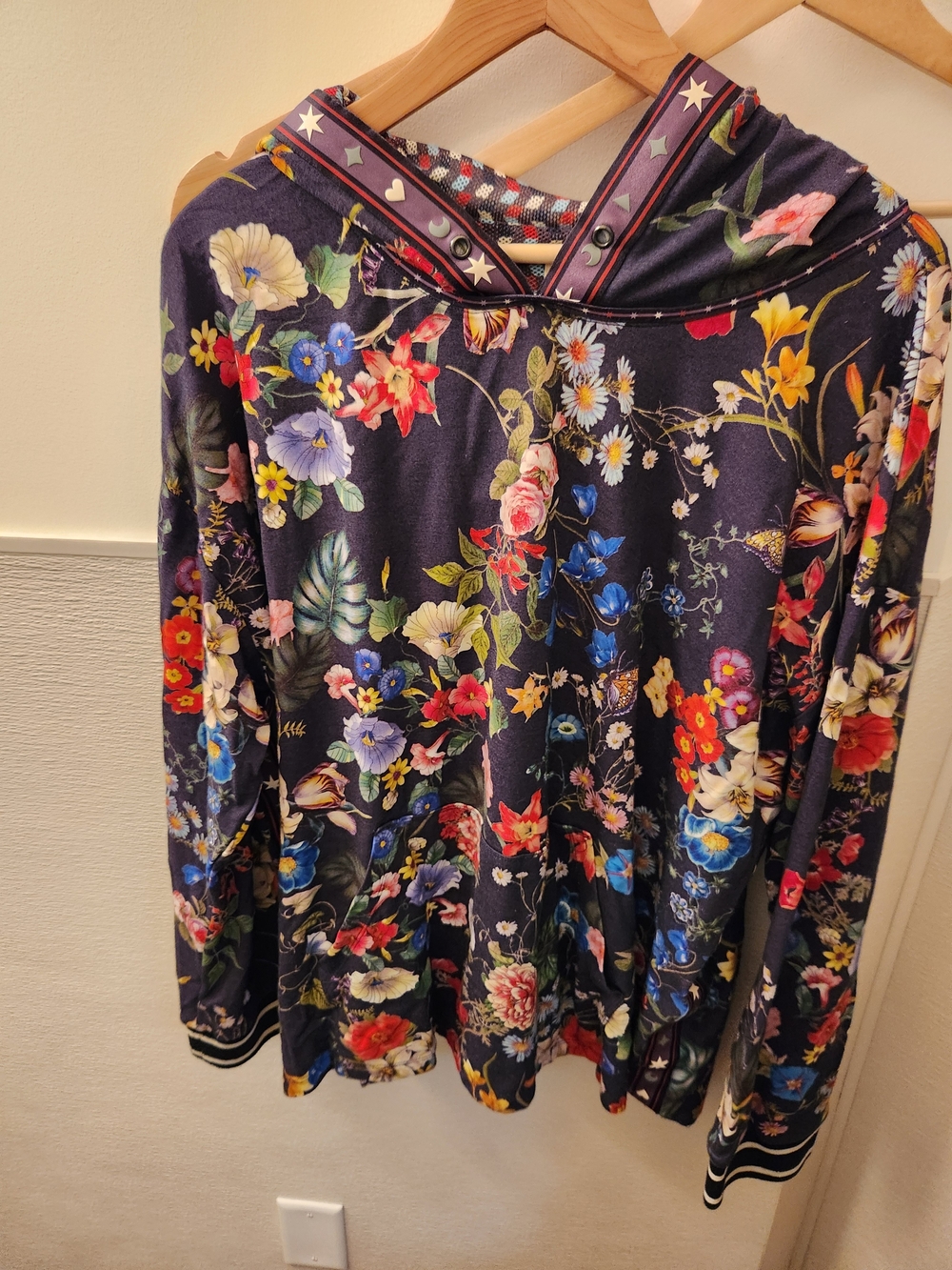 Johnny Was Floral Long-Sleeve Hooded Sweatshirt - Navy Blue